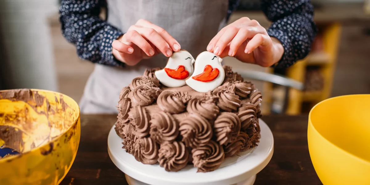 decoration-of-chocolate-cake-with-cookies-in-glaze-2021-08-26-16-25-36-utc