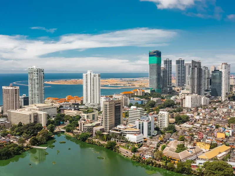 web design in sri lanka photo of the commercial capital of sri lanka - colombo , a bustling business center